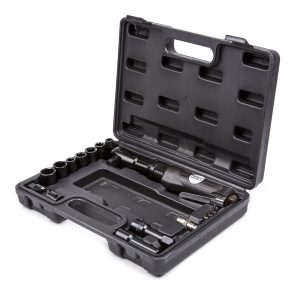 KraftWell KRW12RW-T Пневматическая трещотка с набором головок 1/2″, в кейсе