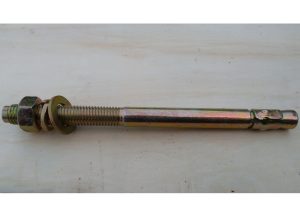 Анкерный болт