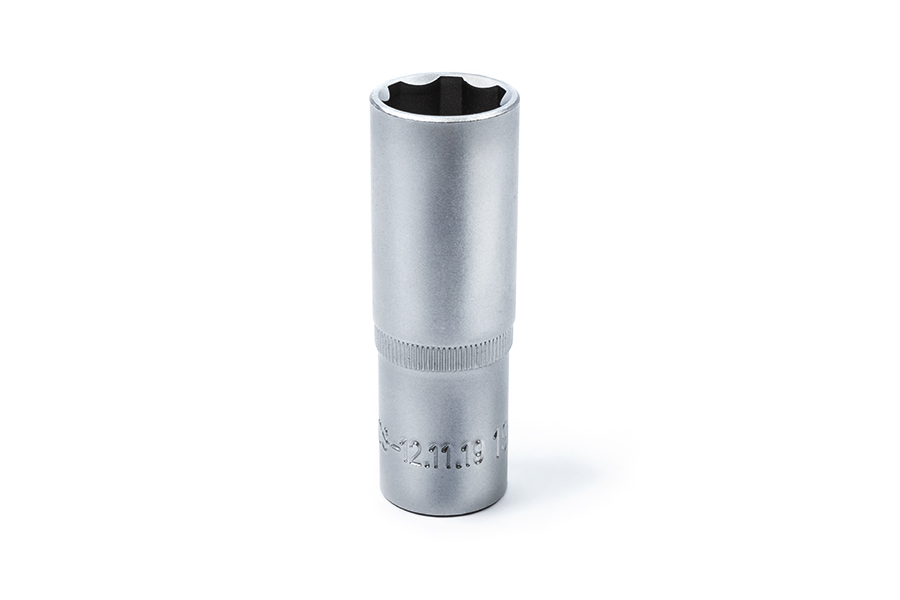 CS-12.11.18-6 длинная торцевая головка 1/2", 18 мм CS-12.11.18-6 длинная торцевая головка 1/2", 18 мм